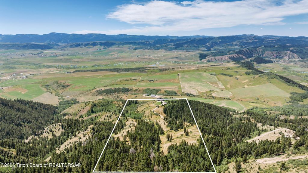 3100 COUNTY RD 129, Grover, WY 83122 photo 59