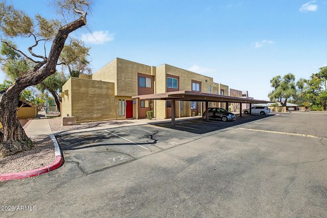 1324 S JUDD Street, Tempe, AZ 85281