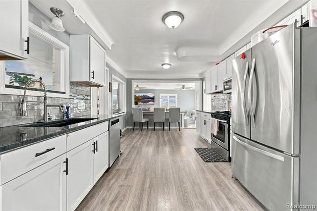 29800 Maison Street, Saint Clair Shores, MI 48082