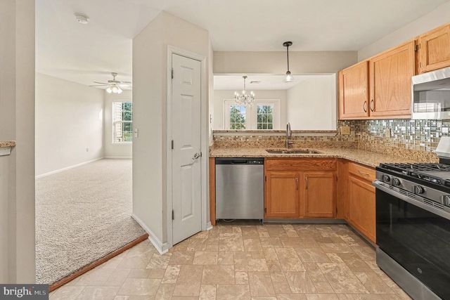 156 SPARROW RD, Hummelstown, PA 17036