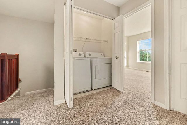 156 SPARROW RD, Hummelstown, PA 17036