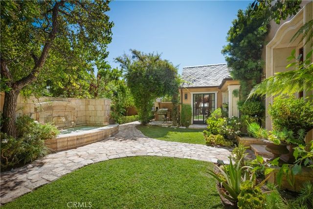 346 Via Lido Soud, Newport Beach, CA 92663