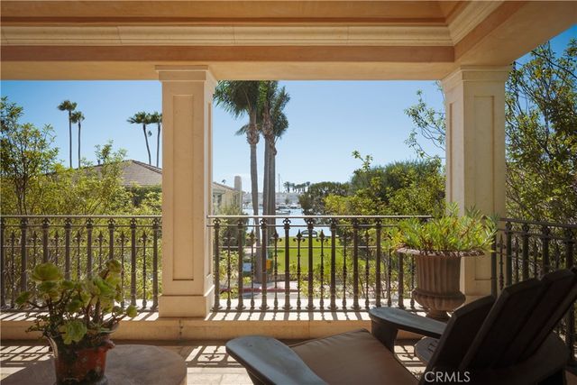 346 Via Lido Soud, Newport Beach, CA 92663
