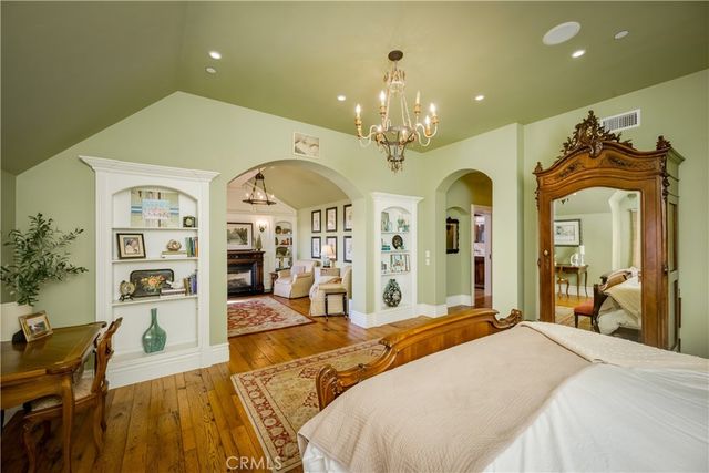 346 Via Lido Soud, Newport Beach, CA 92663