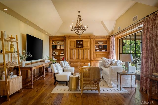 346 Via Lido Soud, Newport Beach, CA 92663