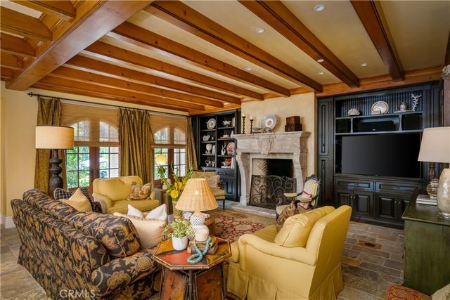 346 Via Lido Soud, Newport Beach, CA 92663