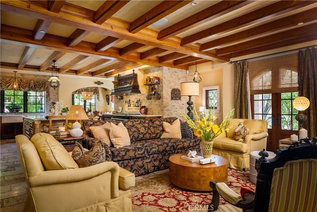 346 Via Lido Soud, Newport Beach, CA 92663