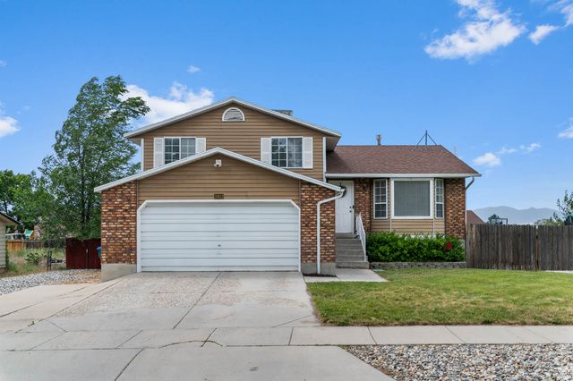 10812 S GRANITE DR, Sandy, UT 84094