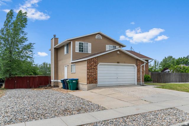 10812 S GRANITE DR, Sandy, UT 84094