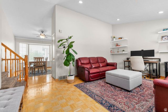 10812 S GRANITE DR, Sandy, UT 84094