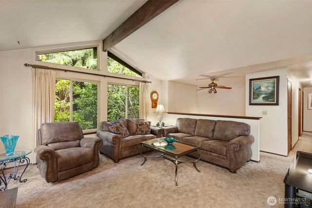 29970 Gamble Place NE, Kingston, WA 98346