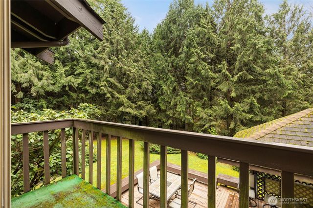 29970 Gamble Place NE, Kingston, WA 98346