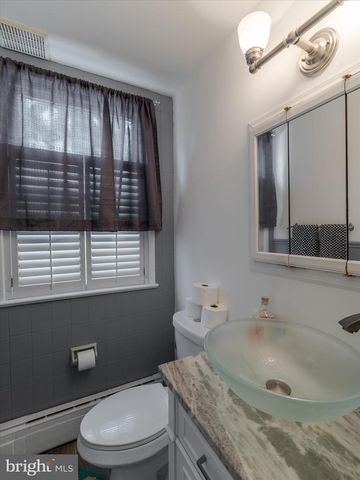 1108 LOCUST ST, Philadelphia, PA 19107