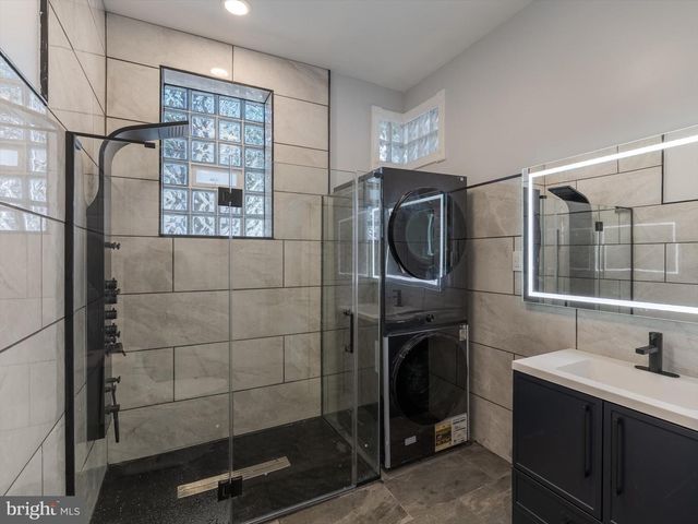 1108 LOCUST ST, Philadelphia, PA 19107
