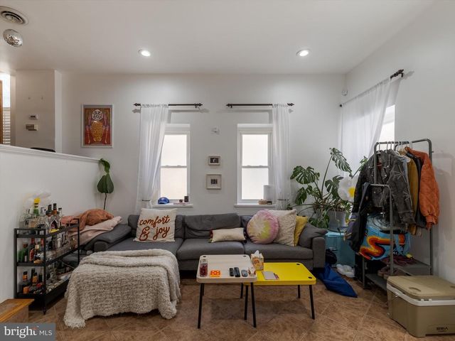 1108 LOCUST ST, Philadelphia, PA 19107