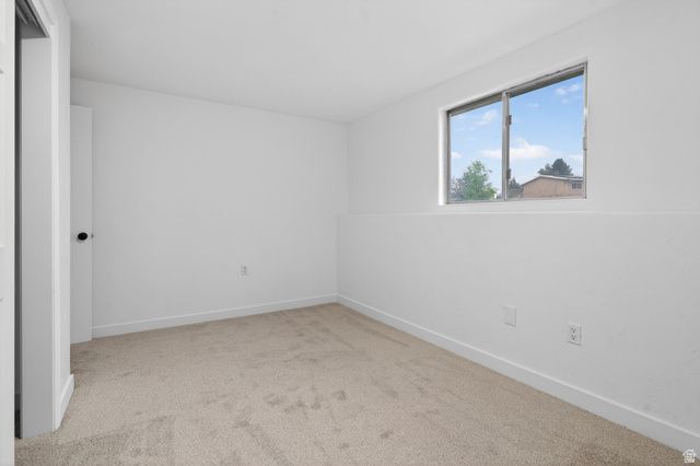 489 N OWENS ST, Layton, UT 84041