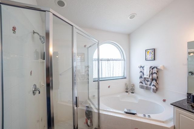 1 GLENEAGLES PLACE, Palm Coast, FL 32137