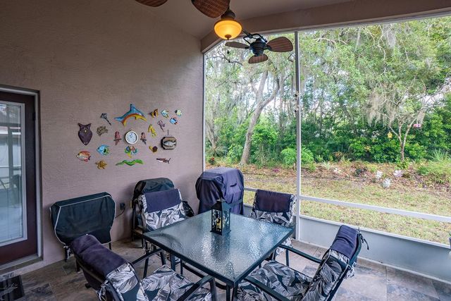 1 GLENEAGLES PLACE, Palm Coast, FL 32137