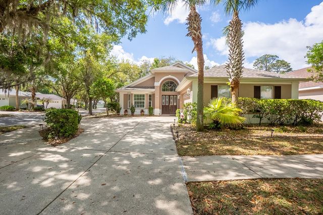 1 GLENEAGLES PLACE, Palm Coast, FL 32137