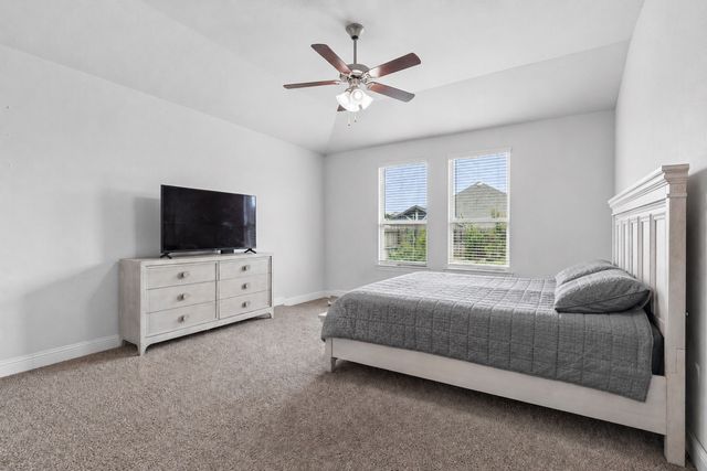 2900 Half Moon Road, Aubrey, TX 76227