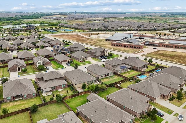 2900 Half Moon Road, Aubrey, TX 76227