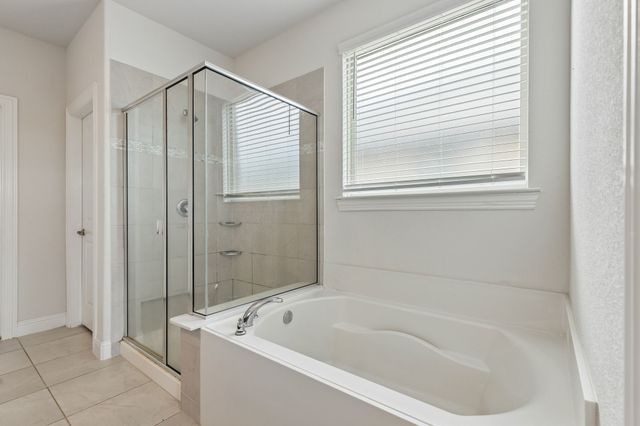 2900 Half Moon Road, Aubrey, TX 76227