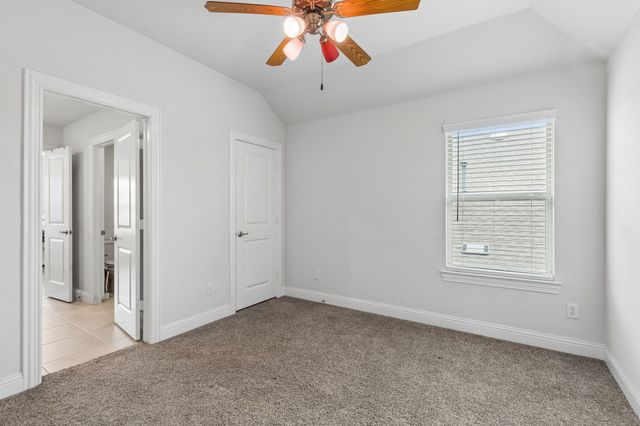 2900 Half Moon Road, Aubrey, TX 76227