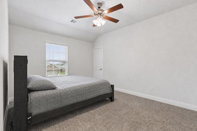 2900 Half Moon Road, Aubrey, TX 76227