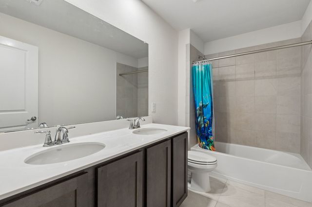 2900 Half Moon Road, Aubrey, TX 76227