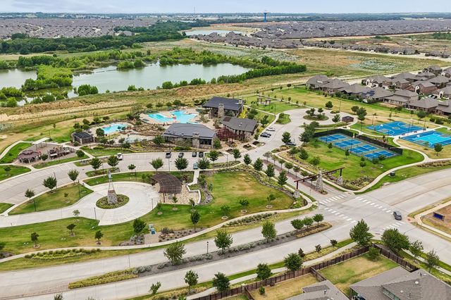2900 Half Moon Road, Aubrey, TX 76227