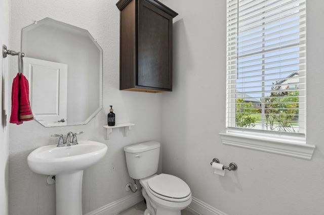 2900 Half Moon Road, Aubrey, TX 76227