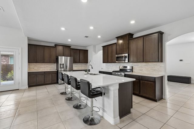 2900 Half Moon Road, Aubrey, TX 76227
