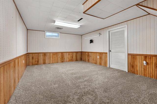 907 East Street, Three Rivers, MI 49093