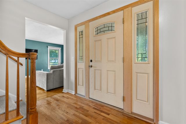 907 East Street, Three Rivers, MI 49093