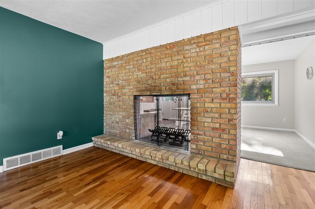 907 East Street, Three Rivers, MI 49093