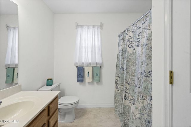 43 Morning Glory Way, Rotterdam, NY 12306