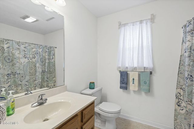 43 Morning Glory Way, Rotterdam, NY 12306