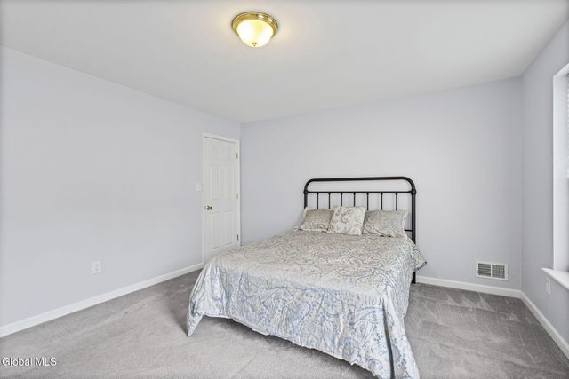 43 Morning Glory Way, Rotterdam, NY 12306