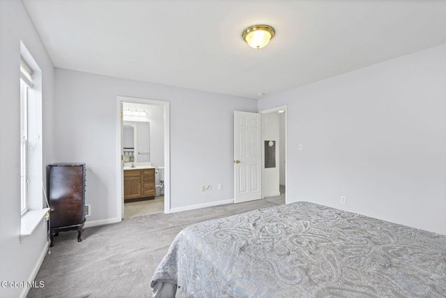 43 Morning Glory Way, Rotterdam, NY 12306
