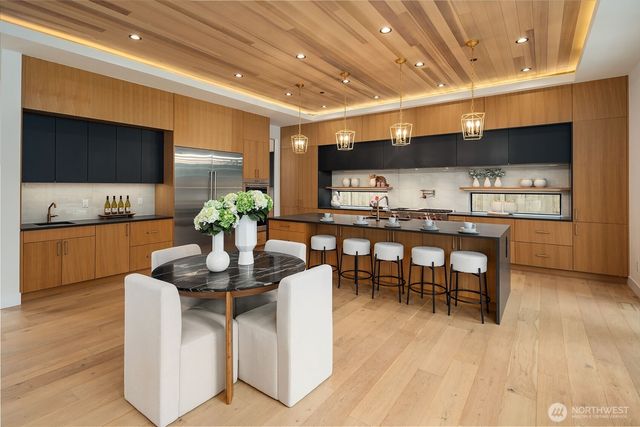 16626 SE 27th, Bellevue, WA 98008