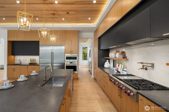 16626 SE 27th, Bellevue, WA 98008