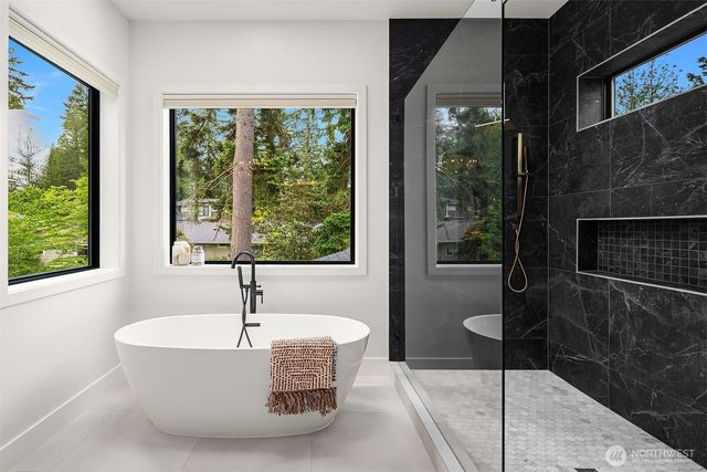 16626 SE 27th, Bellevue, WA 98008