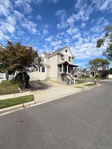 1720 Montague Avenue, Merrick, NY 11566