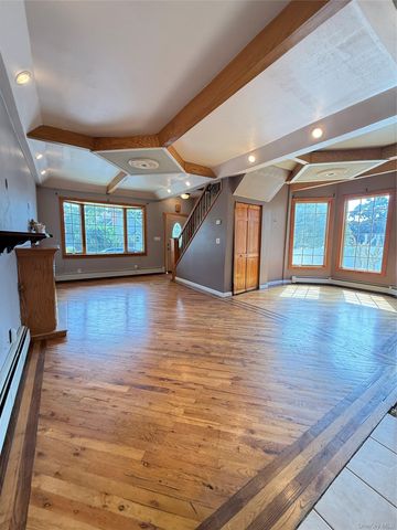 1720 Montague Avenue, Merrick, NY 11566