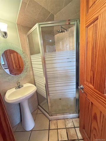 1720 Montague Avenue, Merrick, NY 11566