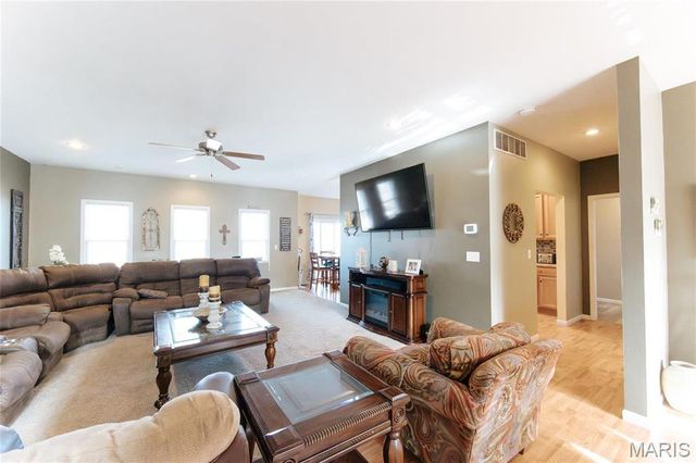 311 Dana Renee, Rolla, MO 65401