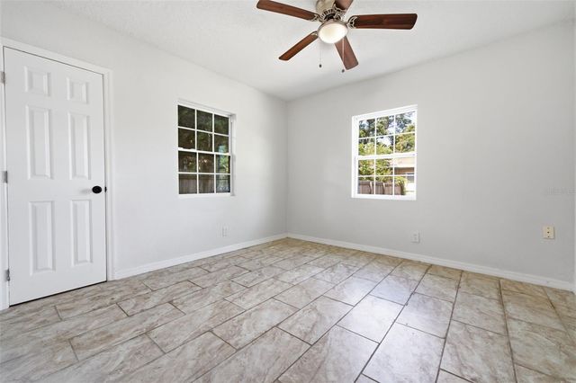 1201 S LINCOLN AVENUE, Lakeland, FL 33803