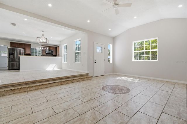 1201 S LINCOLN AVENUE, Lakeland, FL 33803