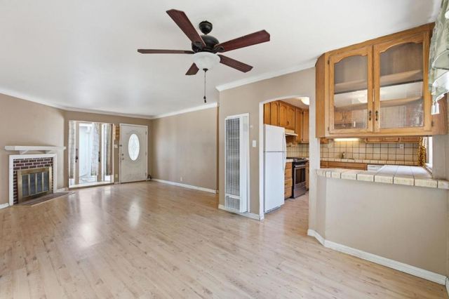 3181 Maddux Drive, Palo Alto, CA 94303