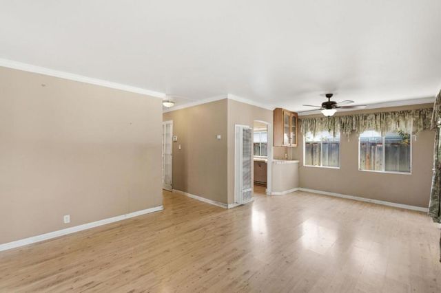 3181 Maddux Drive, Palo Alto, CA 94303